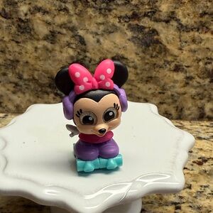 Disney Doorable ultra rare Minnie Mouse Pink Bow Vinyl Figure